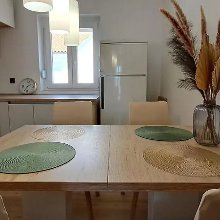 Apartment Ferienwohnung Fuer 4 Personen Ca 72 Qm In Crikvenica, Kvarner Bucht Und Umgebung Crikvenica